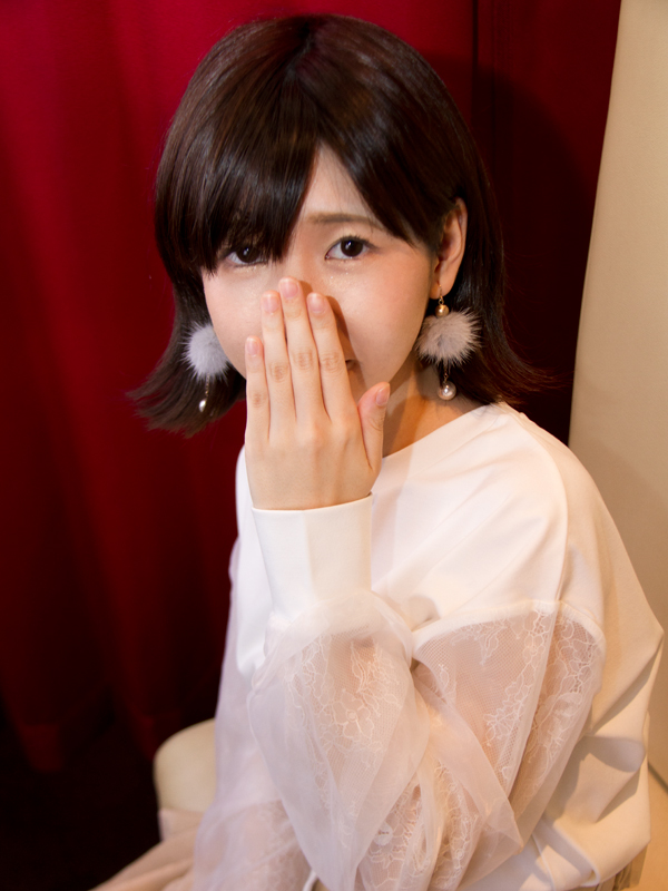 踊れ！チンチコリン・日本橋店 みゆう 26歳 T：154cm　B：84(D)　W：55　H：83